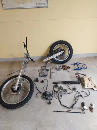 Despiece Cagiva T4 350