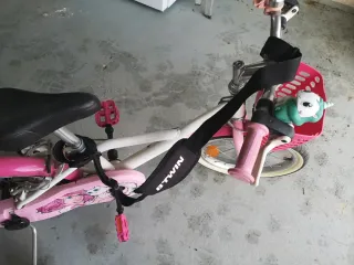 Bicicleta infantil Btwin rosa