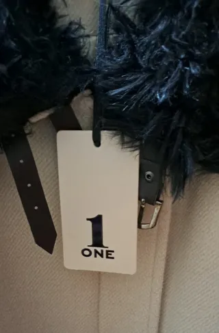 Chaqueta Lana Virgen Beige y Negra