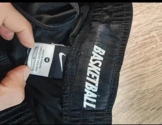 Pantalón corto baloncesto Nike negro
