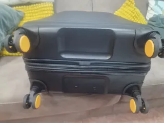 Maleta IT 23 kg negra