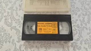 Michael Jackson Dangerous VHS