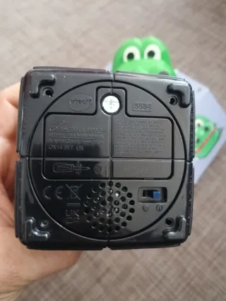 Lote Juguetes Bebé: Cocodrilo, Consola y Cubo