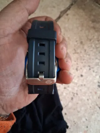 Reloj Marea Negro Digital