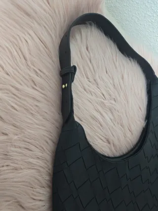 Bolso Gioseppo negro tejido