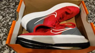 Zapatillas Nike Infantil Rojas