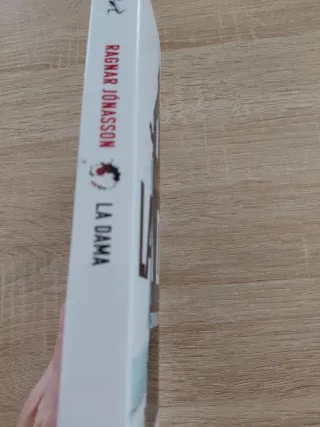 La dama (Serie Inspectora Hulda 1)