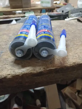 2 Tubos CEYS TOTAL TECH NEGRO