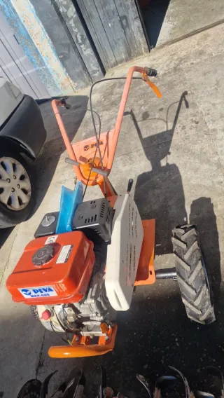 Motoazada Piva con Ruedas 2 velocidades + 1 atras