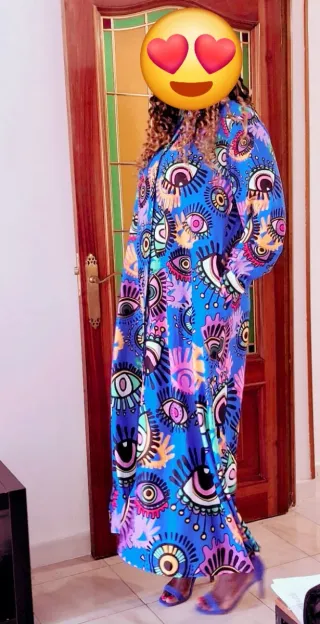 Vestido largo estampado ojos manga larga