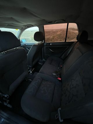 Volkswagen 4 1998 mk4 Golf