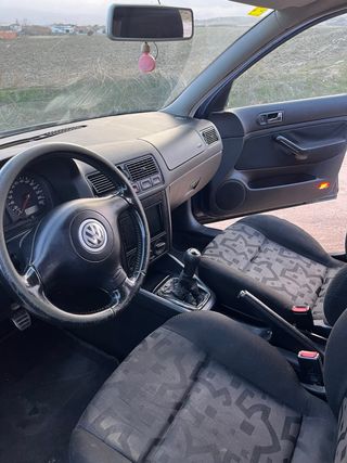 Volkswagen 4 1998 mk4 Golf