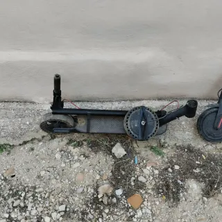 Patinete Eléctrico Negro