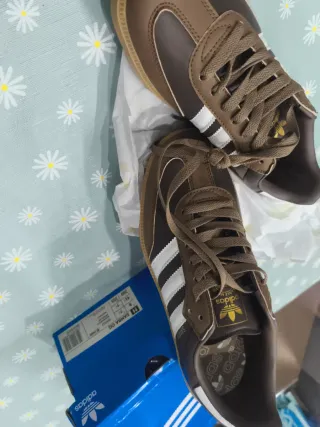 Adidas Samba Marrones y Blancas