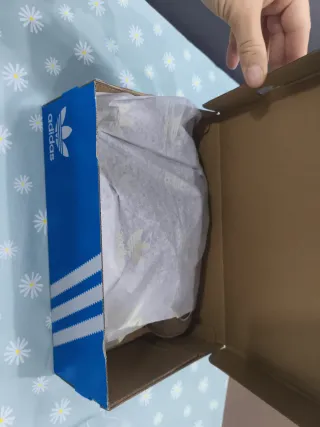 Adidas Samba Marrones y Blancas