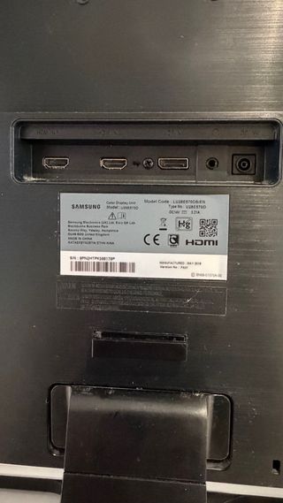 Monitor Samsung 27 4K con Soporte