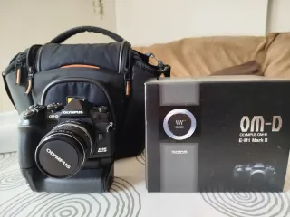 Cámara Olympus OM-D E-M1 Mark III Negra