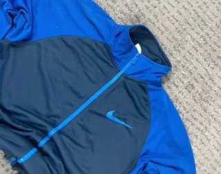 ¡¡OFERTA!! Talla M Chaqueta Nike Azul