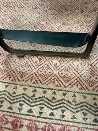 Bisel marco izquierdo faro Jeep Cherokee 80-90