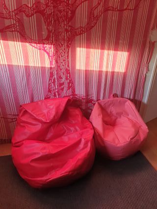 Puff gigante rojo cómodo para salón o relax