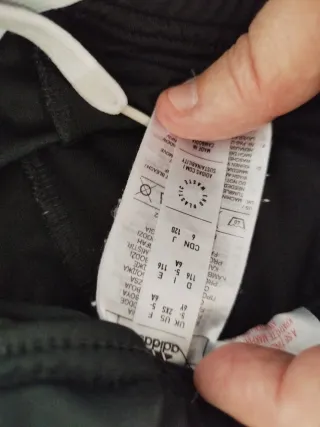 Conjunto Ropa Fútbol CD Coya Adidas muy nuevo