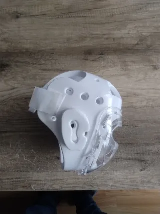 Casco Karate Daedo WKF Talla S.