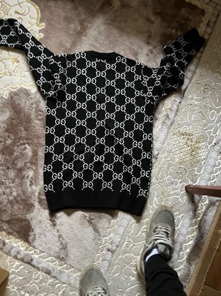 Jersey Gucci Negro GG