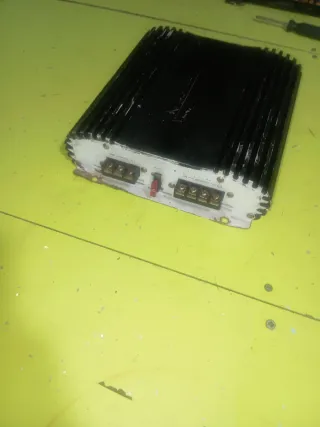 Amplificador 2 Canales Etapa de Potencia