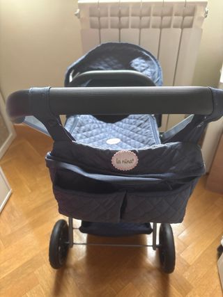 Carro de muñecas azul acolchado Marca: la nina
