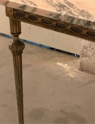 Mesa antigua mármol y bronce