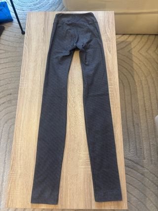 Leggings Calzedonia efecto push up, pata de gallo