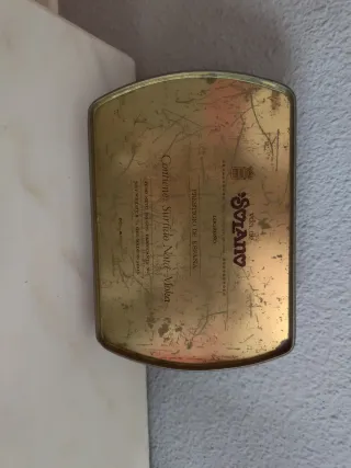 Caja metálica decorada con ositos