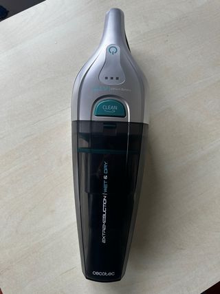 Aspiradora Cecotec Mano Wet & Dry