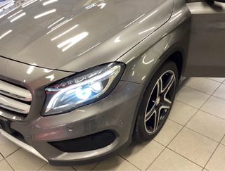 Mercedes-Benz GLA 180 PREMIUM AMG STYLE