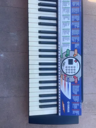 Teclado Yamaha PSR-74