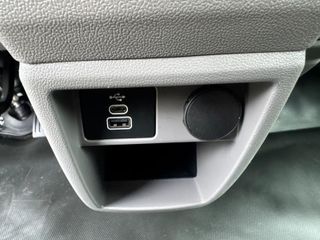 Volkswagen Caravelle Batalla Corta 2.0TDI 110 cv