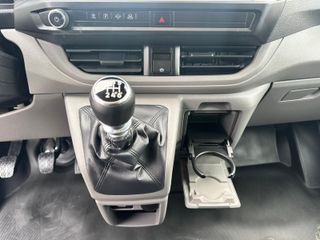 Volkswagen Caravelle Batalla Corta 2.0TDI 110 cv