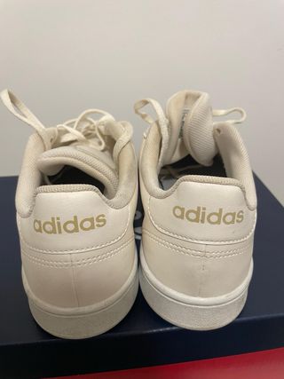 Adidas Blancas Unisex Talla 41