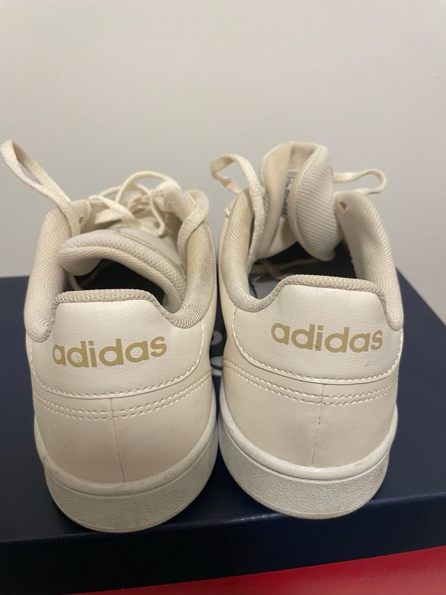 Adidas Blancas Unisex Tamanho 41