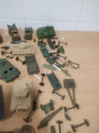 Lote Coches Plástico Militar