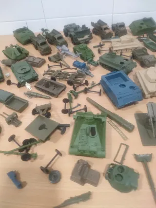 Lote Coches Plástico Militar