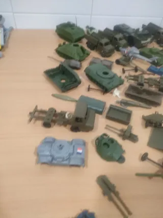 Lote Coches Plástico Militar