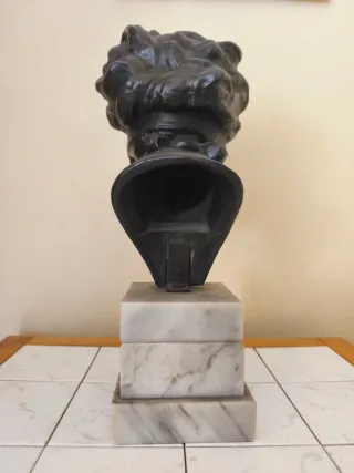 Scultura Dea Bendata