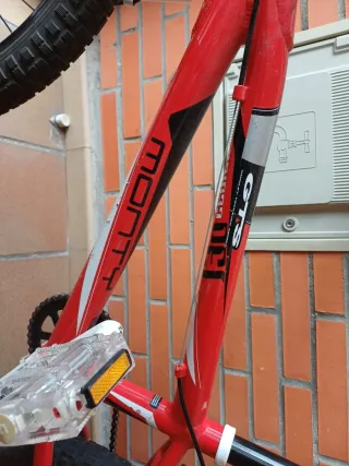 Bicicleta infantil Monty roja