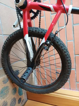 Bicicleta infantil Monty roja