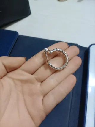 Orecchini a cerchio con brillantini