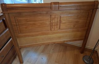 Dormitorio completo madera (se vende por separado)