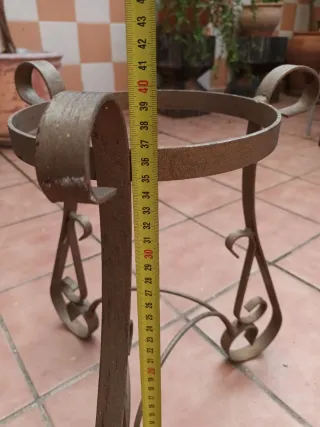 Macetero de forja