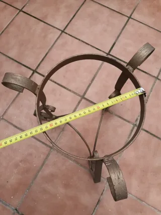 Macetero de forja