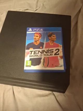 PS4 (PlayStation 4) con videogiochi